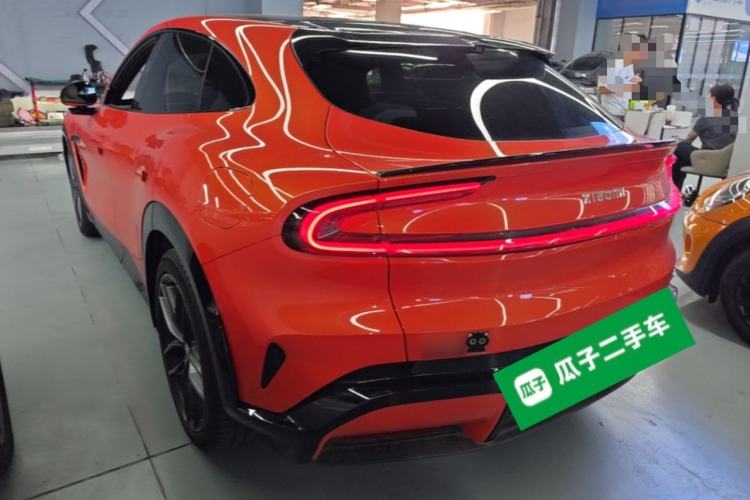 Used Xiaomi Auto YU7 2025 Ultra-Long Range High-Performance All-Wheel-Drive Max Edition Exterior 2