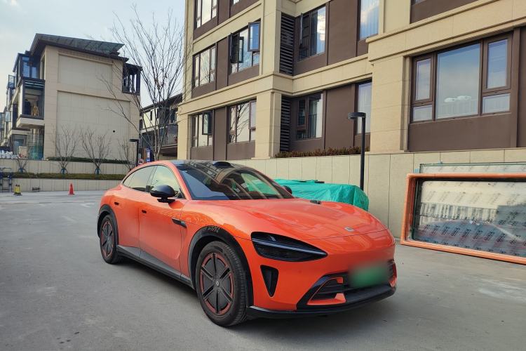 Used Xiaomi Auto YU7 2025 Ultra-Long Range High-Performance All-Wheel-Drive Max Edition Exterior 2