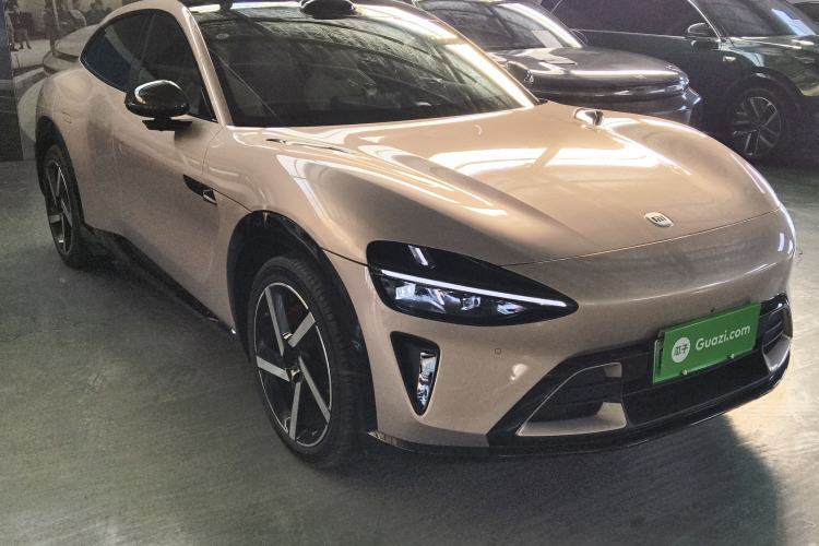 Used Xiaomi Auto YU7 2025 Ultra-Long Range High-Performance All-Wheel-Drive Max Edition Exterior 2