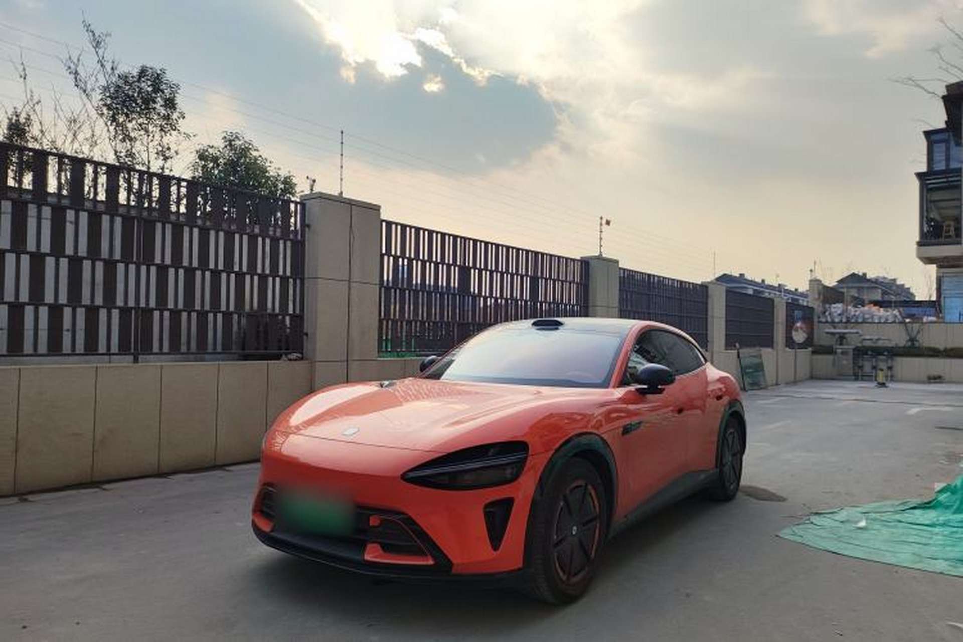 Used Xiaomi Auto YU7 2025 Ultra-Long Range High-Performance All-Wheel-Drive Max Edition Exterior 5