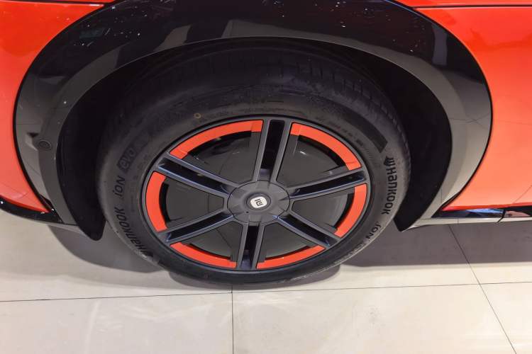 Used Xiaomi Auto YU7 2025 Ultra-Long Range Rear-Wheel Drive Version Exterior 7