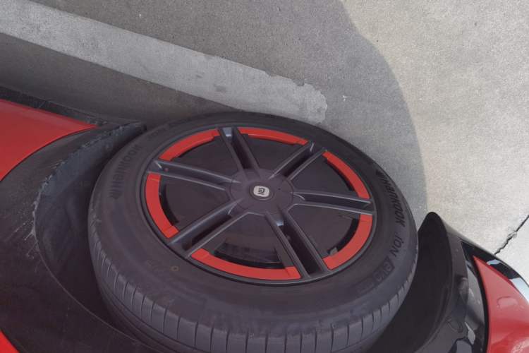 Used Xiaomi Auto YU7 2025 Ultra-Long Range Rear-Wheel Drive Version Exterior 7
