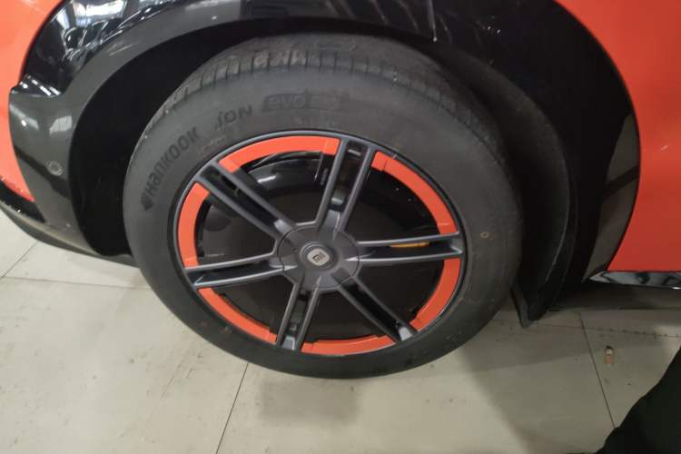 Used Xiaomi Auto YU7 2025 Ultra-Long Range Rear-Wheel Drive Version Exterior 8