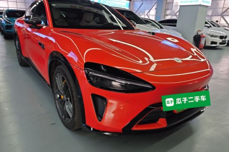 Used Xiaomi Auto YU7 2025 Ultra-Long Range High-Performance All-Wheel-Drive Max Edition Front Right 45 Deg