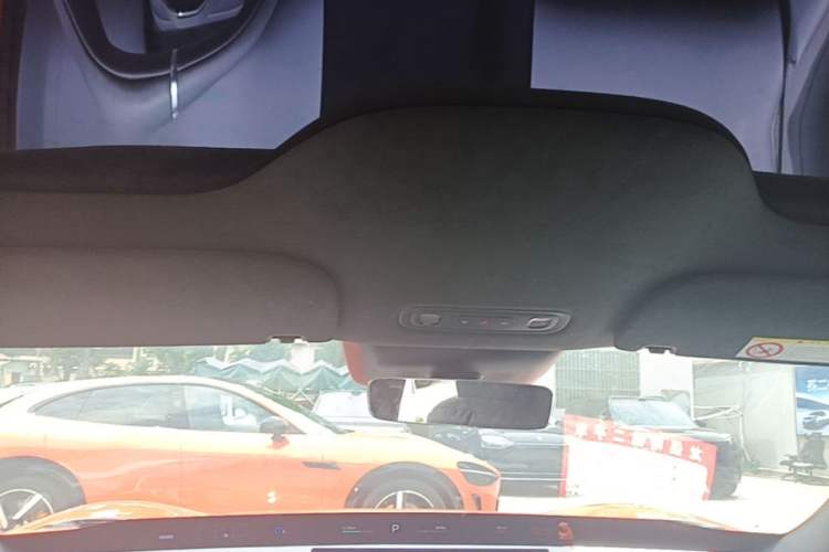Used Xiaomi Auto YU7 2025 Ultra-Long Range High-Performance All-Wheel-Drive Max Edition Headliner