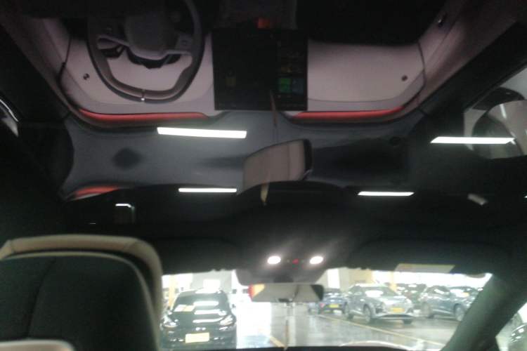 Used Xiaomi Auto YU7 2025 Ultra-Long Range Rear-Wheel Drive Version Headliner