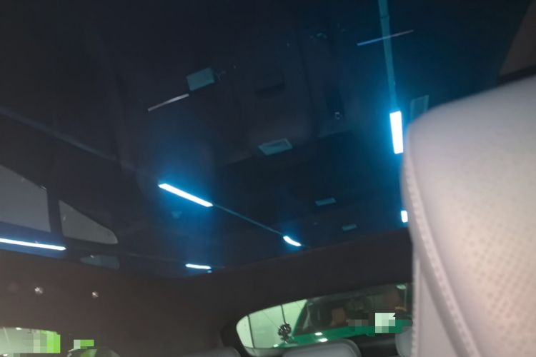 Used Xiaomi Auto YU7 2025 Ultra-Long Range High-Performance All-Wheel-Drive Max Edition Headliner