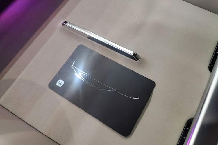 Used Xiaomi Auto YU7 2025 Ultra-Long Range High-Performance All-Wheel-Drive Max Edition Interior 1