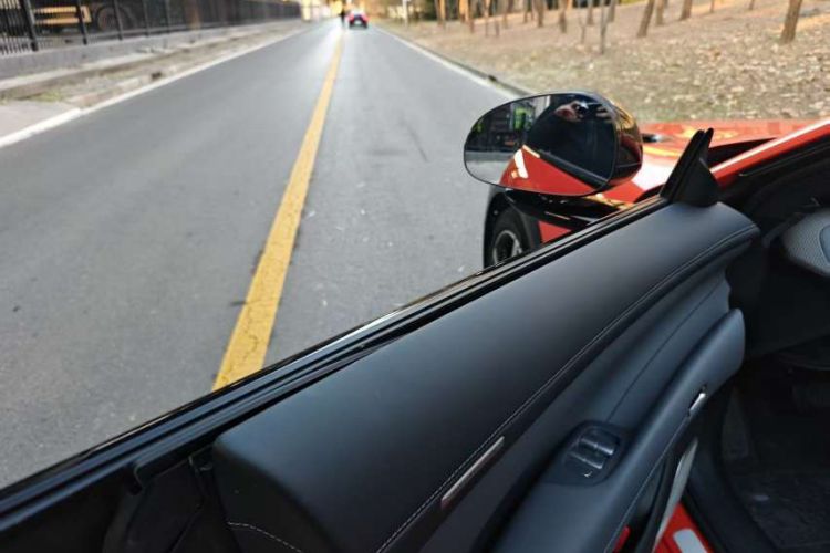 Used Xiaomi Auto YU7 2025 Ultra-Long Range High-Performance All-Wheel-Drive Max Edition Interior 5