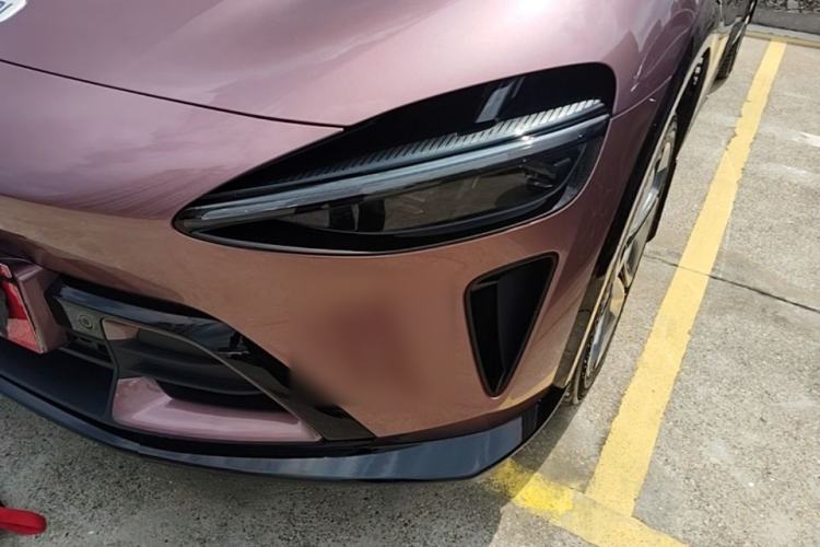 Used Xiaomi Auto YU7 2025 Ultra-Long Range High-Performance All-Wheel-Drive Max Edition Left Front Headlight
