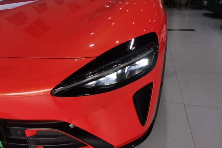 Used Xiaomi Auto YU7 2025 Ultra-Long Range High-Performance All-Wheel-Drive Max Edition Left Front Headlight