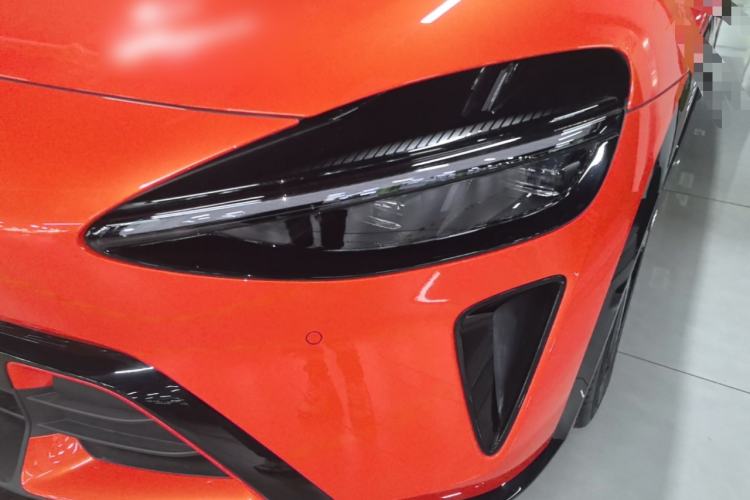 Used Xiaomi Auto YU7 2025 Ultra-Long Range High-Performance All-Wheel-Drive Max Edition Left Front Headlight