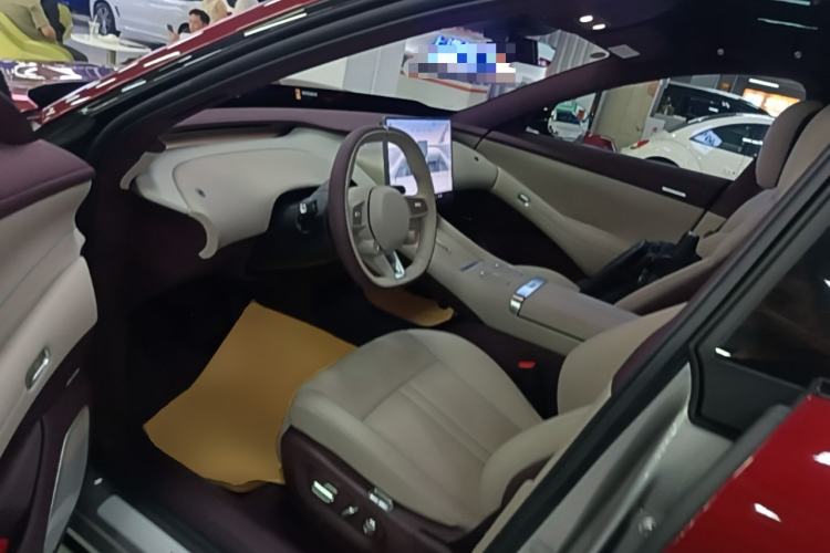 Used Xiaomi Auto YU7 2025 Ultra-Long Range All-Wheel Drive Pro Version Left Front Seat