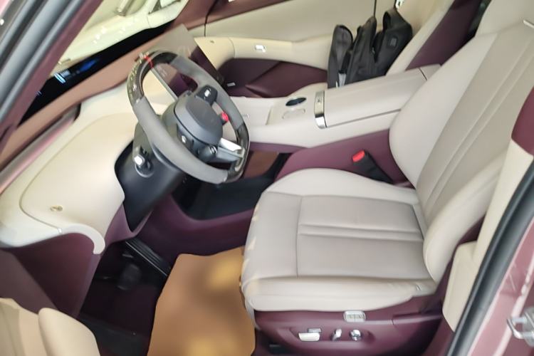 Used Xiaomi Auto YU7 2025 Ultra-Long Range High-Performance All-Wheel-Drive Max Edition Left Front Seat