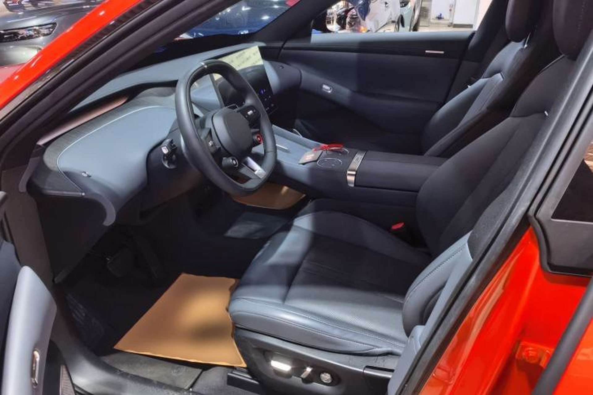 Used Xiaomi Auto YU7 2025 Ultra-Long Range Rear-Wheel Drive Version Left Front Seat