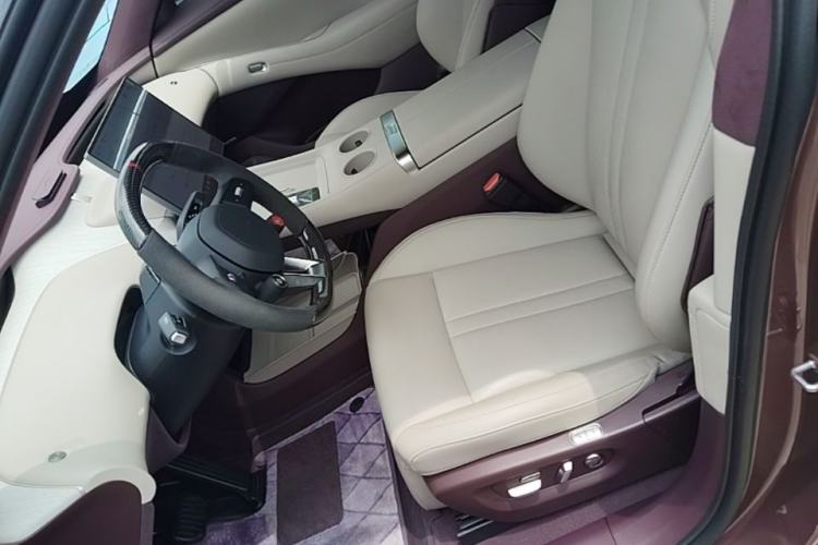 Used Xiaomi Auto YU7 2025 Ultra-Long Range High-Performance All-Wheel-Drive Max Edition Left Front Seat