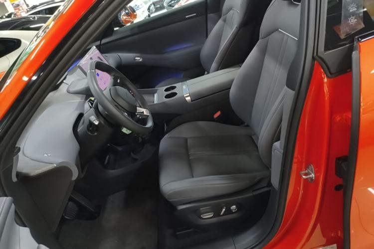 Used Xiaomi Auto YU7 2025 Ultra-Long Range Rear-Wheel Drive Version Left Front Seat