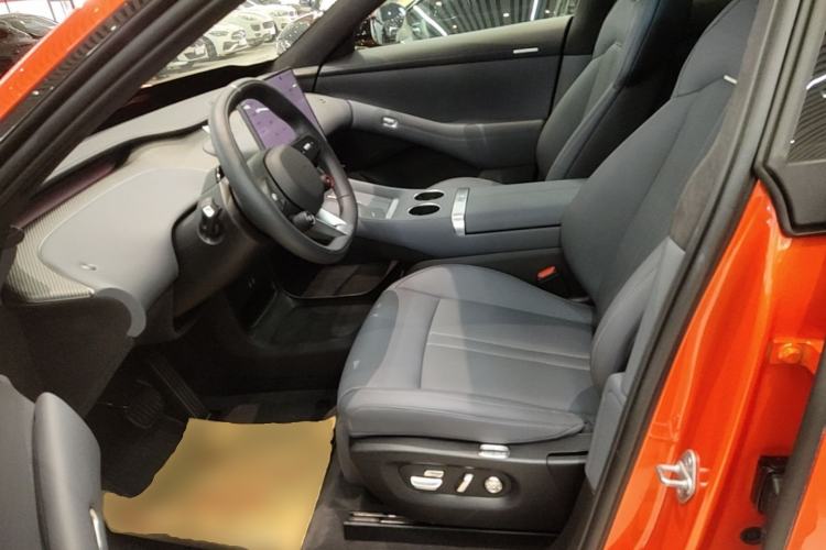 Used Xiaomi Auto YU7 2025 Ultra-Long Range High-Performance All-Wheel-Drive Max Edition Left Front Seat