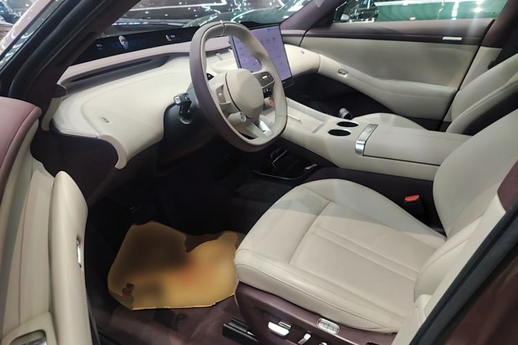 Used Xiaomi Auto YU7 2025 Ultra-Long Range High-Performance All-Wheel-Drive Max Edition Left Front Seat