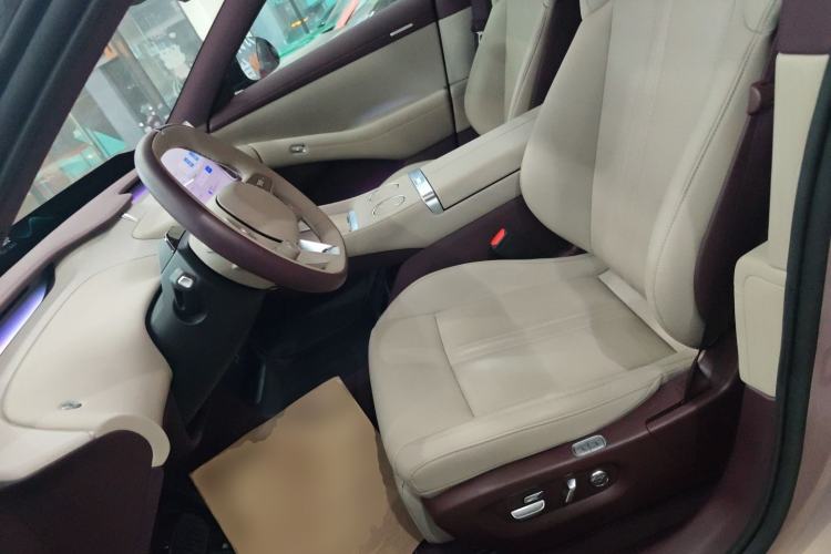 Used Xiaomi Auto YU7 2025 Ultra-Long Range All-Wheel Drive Pro Version Left Front Seat