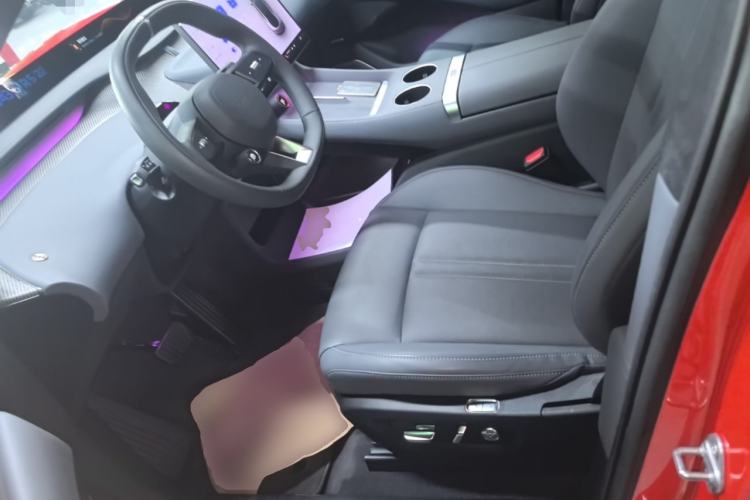 Used Xiaomi Auto YU7 2025 Ultra-Long Range High-Performance All-Wheel-Drive Max Edition Left Front Seat