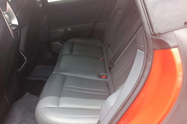 Used Xiaomi Auto YU7 2025 Ultra-Long Range High-Performance All-Wheel-Drive Max Edition Left Rear Seat