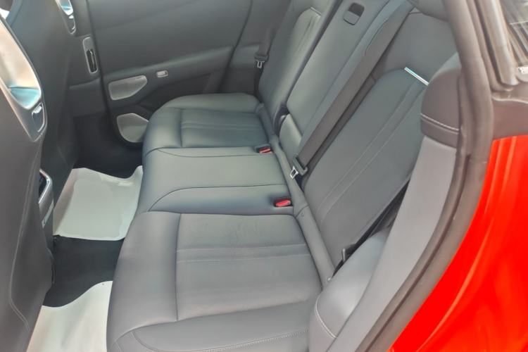 Used Xiaomi Auto YU7 2025 Ultra-Long Range High-Performance All-Wheel-Drive Max Edition Left Rear Seat
