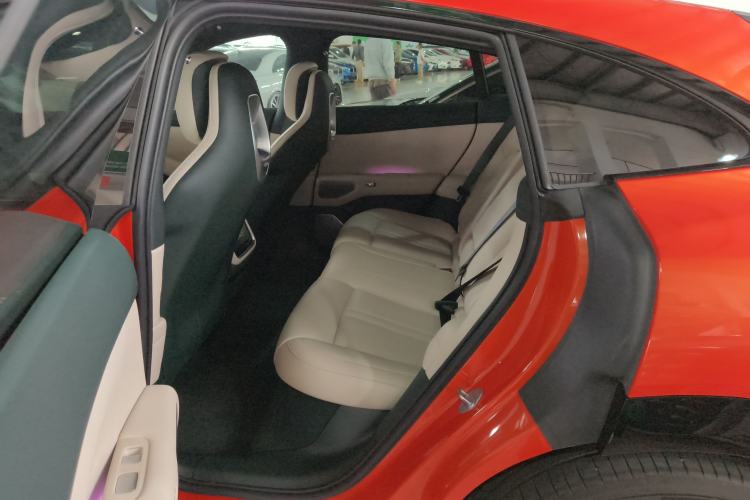 Used Xiaomi Auto YU7 2025 Ultra-Long Range All-Wheel Drive Pro Version Left Rear Seat