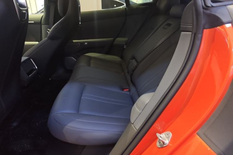 Used Xiaomi Auto YU7 2025 Ultra-Long Range High-Performance All-Wheel-Drive Max Edition Left Rear Seat