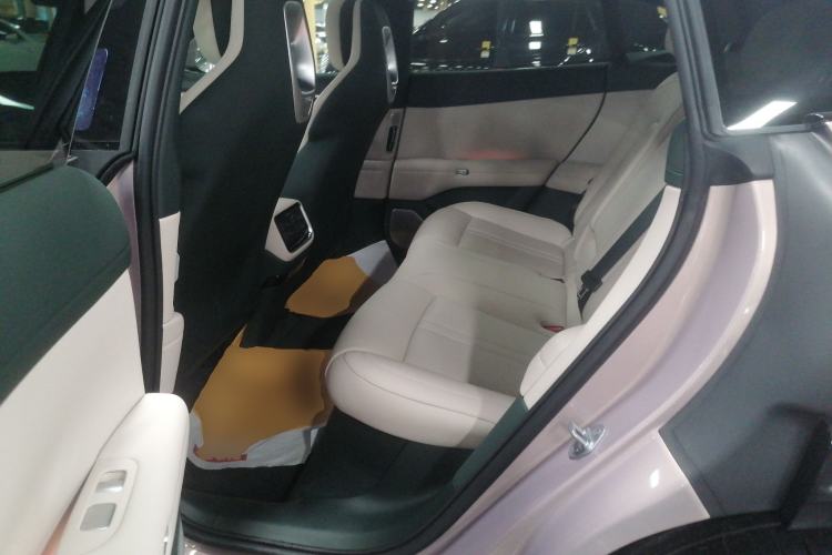 Used Xiaomi Auto YU7 2025 Ultra-Long Range Rear-Wheel Drive Version Left Rear Seat