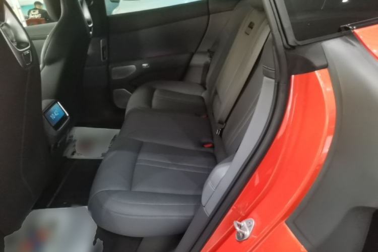 Used Xiaomi Auto YU7 2025 Ultra-Long Range High-Performance All-Wheel-Drive Max Edition Left Rear Seat