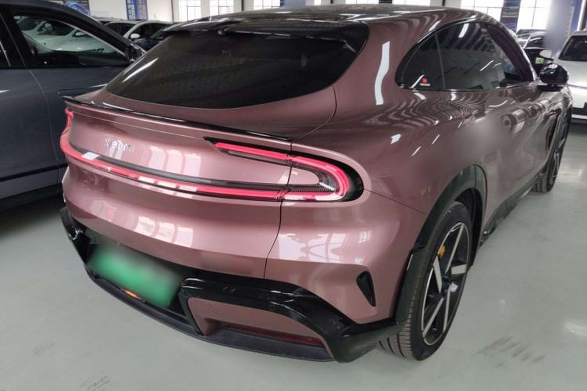 Used Xiaomi Auto YU7 2025 Ultra-Long Range High-Performance All-Wheel-Drive Max Edition Rear Right 45 Deg