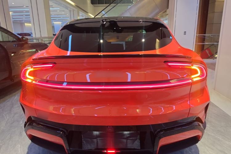 Used Xiaomi Auto YU7 2025 Ultra-Long Range High-Performance All-Wheel-Drive Max Edition Rear
