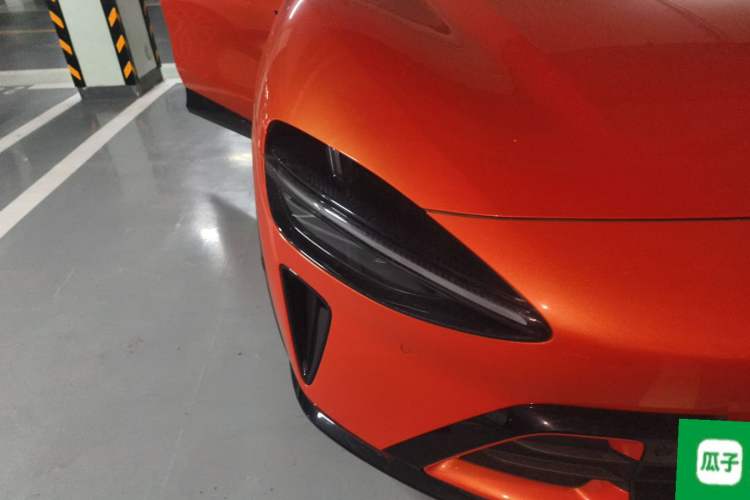 Used Xiaomi Auto YU7 2025 Ultra-Long Range High-Performance All-Wheel-Drive Max Edition Right Front Headlight