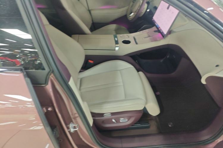 Used Xiaomi Auto YU7 2025 Ultra-Long Range All-Wheel Drive Pro Version Right Front Seat