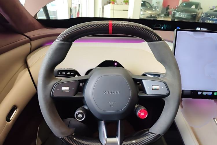 Used Xiaomi Auto YU7 2025 Ultra-Long Range High-Performance All-Wheel-Drive Max Edition Steering Wheel