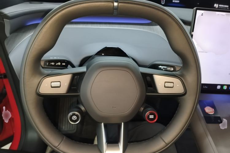Used Xiaomi Auto YU7 2025 Ultra-Long Range Rear-Wheel Drive Version Steering Wheel