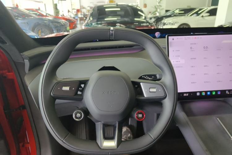 Used Xiaomi Auto YU7 2025 Ultra-Long Range High-Performance All-Wheel-Drive Max Edition Steering Wheel