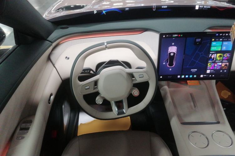 Used Xiaomi Auto YU7 2025 Ultra-Long Range Rear-Wheel Drive Version Steering Wheel