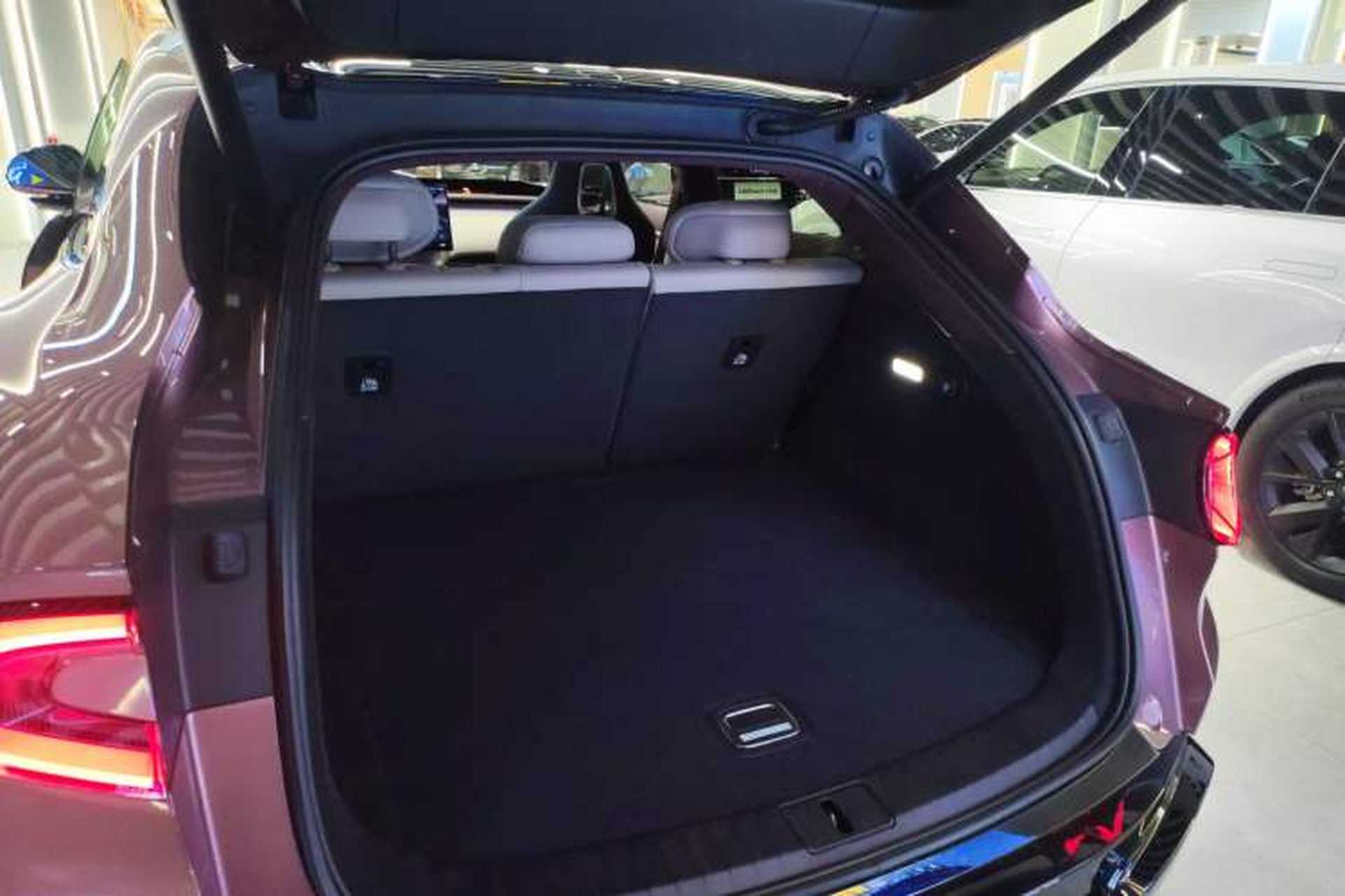 Used Xiaomi Auto YU7 2025 Ultra-Long Range High-Performance All-Wheel-Drive Max Edition Trunk