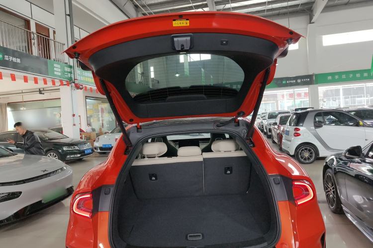 Used Xiaomi Auto YU7 2025 Ultra-Long Range All-Wheel Drive Pro Version Trunk