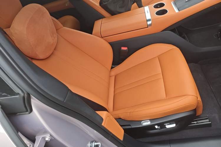Used Xiaomi Auto YU7 2025 Ultra-Long Range All-Wheel Drive Pro Version Right Front Seat