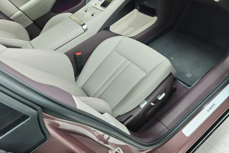 Used Xiaomi Auto YU7 2025 Ultra-Long Range All-Wheel Drive Pro Version Right Front Seat