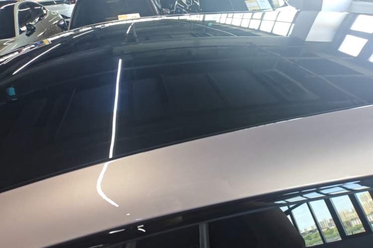 Used Xiaomi Auto YU7 2025 Ultra-Long Range High-Performance All-Wheel-Drive Max Edition Roof