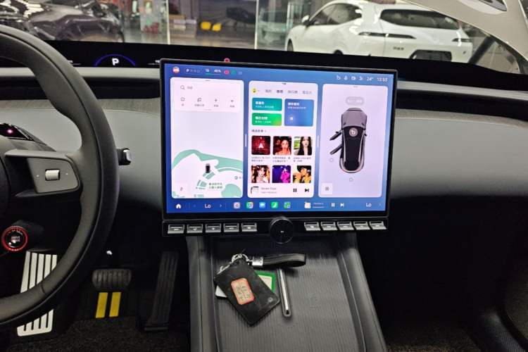 Used Xiaomi Auto YU7 2025 Ultra-Long Range Rear-Wheel Drive Version Audio And AC Panel