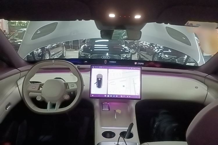 Used Xiaomi Auto YU7 2025 Ultra-Long Range All-Wheel Drive Pro Version Center Console