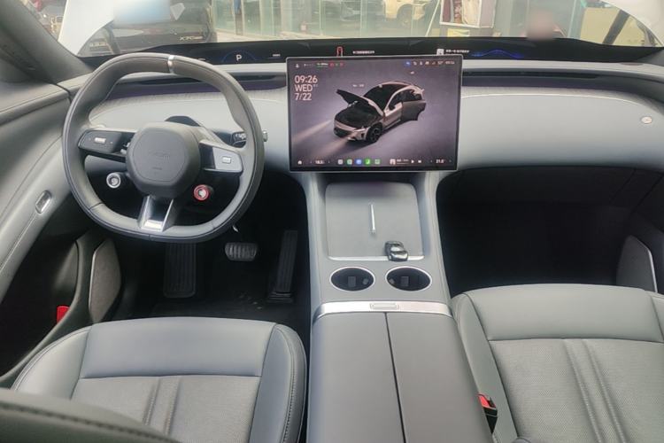 Used Xiaomi Auto YU7 2025 Ultra-Long Range Rear-Wheel Drive Version Center Console