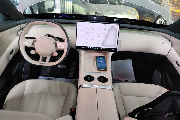 Used Xiaomi Auto YU7 2025 Ultra-Long Range All-Wheel Drive Pro Version Center Console
