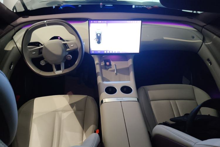 Used Xiaomi Auto YU7 2025 Ultra-Long Range All-Wheel Drive Pro Version Center Console