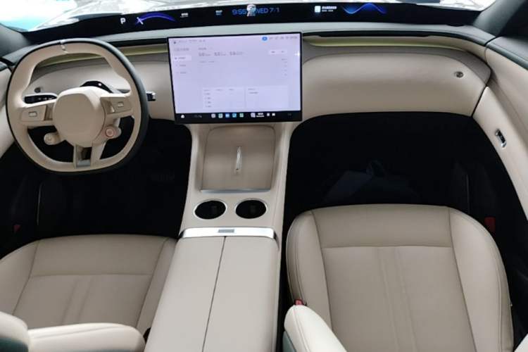 Used Xiaomi Auto YU7 2025 Ultra-Long Range All-Wheel Drive Pro Version Center Console
